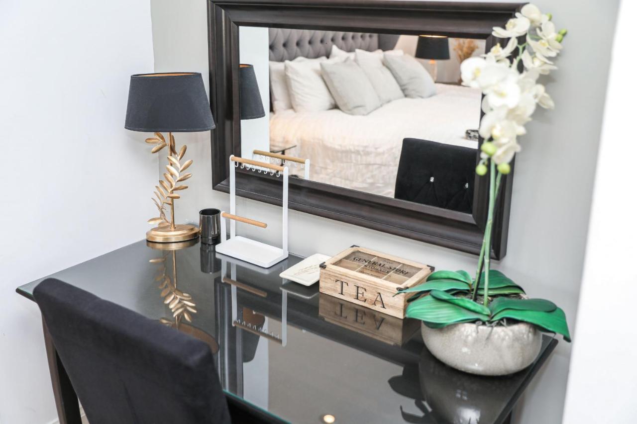 Luxury 3 Bed Royal Mile Apartment EDI Exteriér fotografie