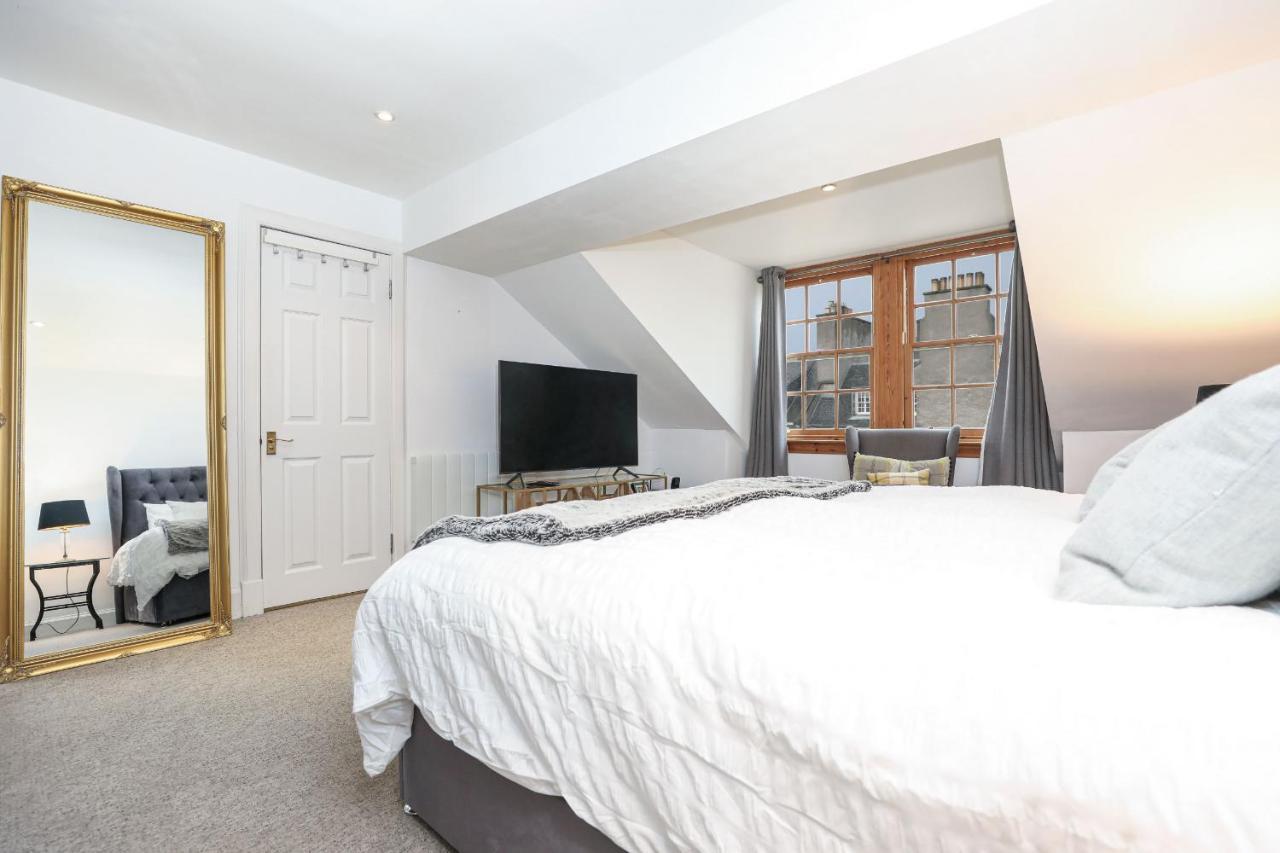 Luxury 3 Bed Royal Mile Apartment EDI Exteriér fotografie